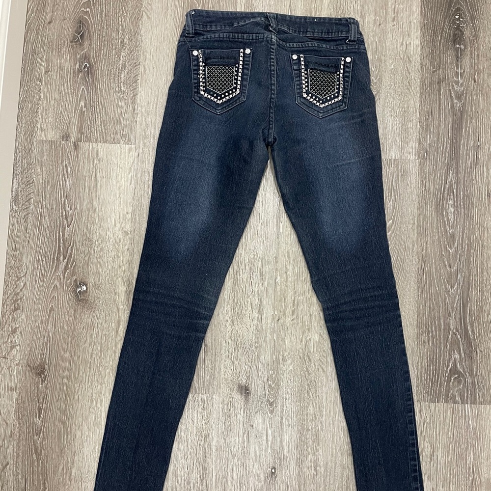 Jeans - Picture 2 of 4